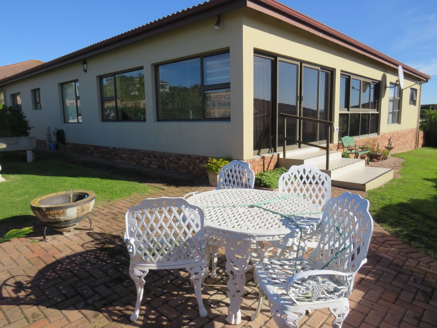 3 Bedroom Property for Sale in West Bank Eastern Cape